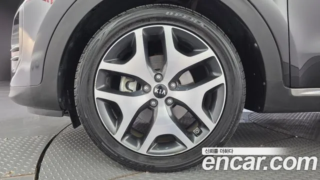 Kia Sportage 2017 thumb 5