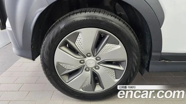 Hyundai Kona 2018 thumb 5
