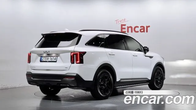 Kia Sorento 2024 thumb 2