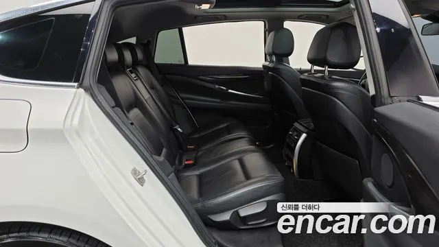 BMW Gran Turismo 2015 thumb 12