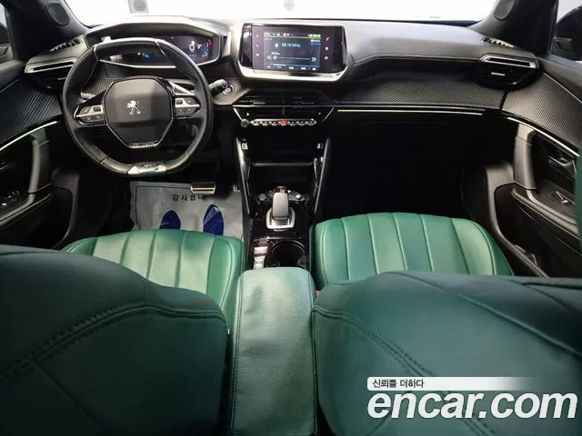 Peugeot 2008 2022 thumb 7
