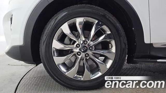 Kia Sorento 2017 thumb 5