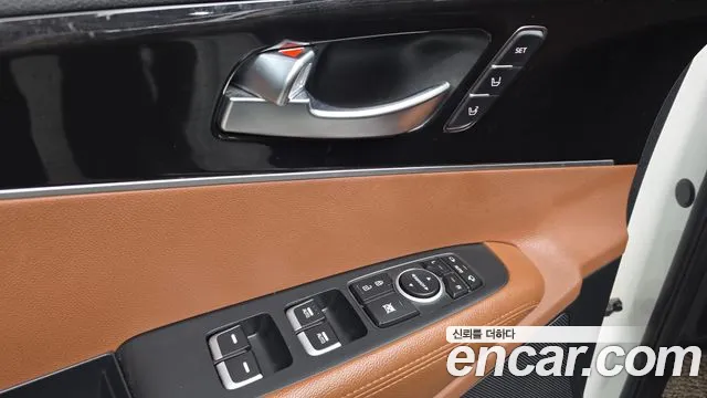 Kia Sorento 2017 thumb 12