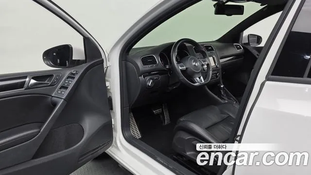 Volkswagen Golf Sportsvan 2012 thumb 10