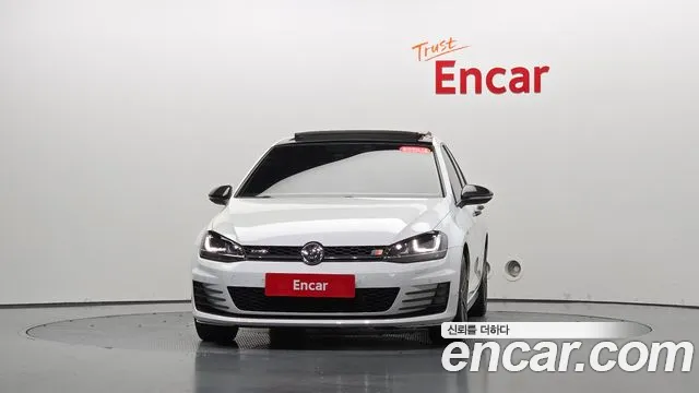 Volkswagen Golf Sportsvan 2015 thumb 2