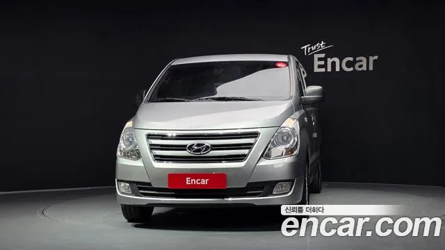 Hyundai Starex 2017 thumb 3