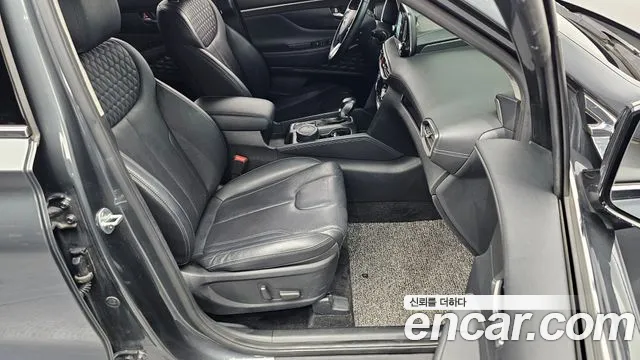 Hyundai Santa Fe 2018 thumb 11