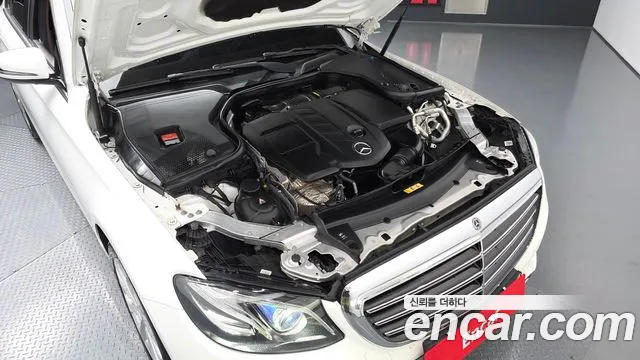 Mercedes-Benz E-Класс 2019 thumb 6