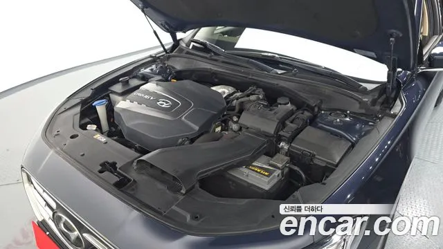 Hyundai Grandeur 2017 thumb 5