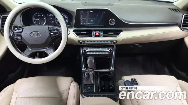Hyundai Grandeur 2017 thumb 6
