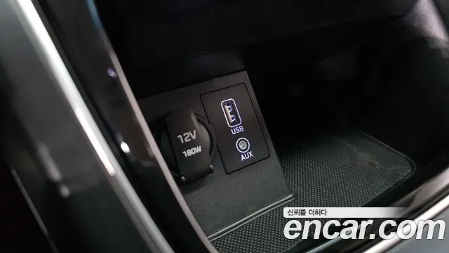 Hyundai Grandeur 2017 thumb 12