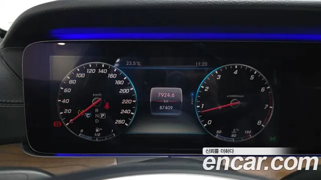 Mercedes-Benz E-Класс 2018 thumb 8