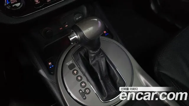 Kia Sportage 2013 thumb 9