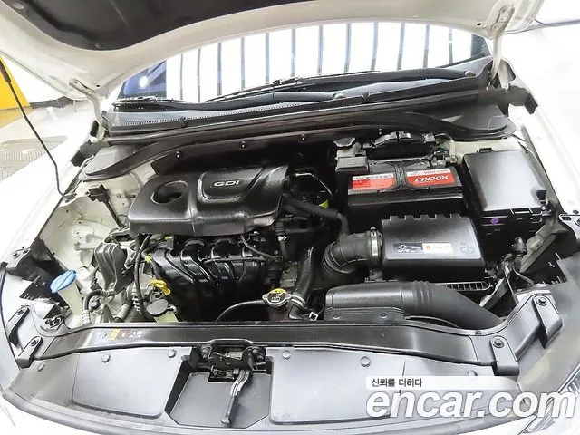 Hyundai Avante 2017 thumb 6