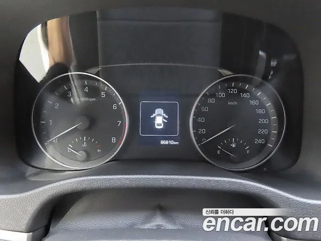 Hyundai Avante 2017 thumb 8