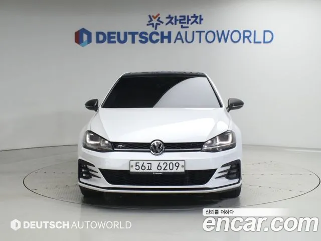 Volkswagen Golf Sportsvan 2014 thumb 3