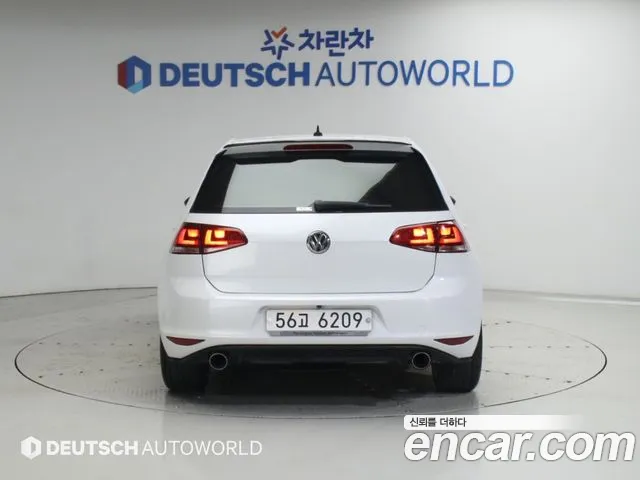 Volkswagen Golf Sportsvan 2014 thumb 4