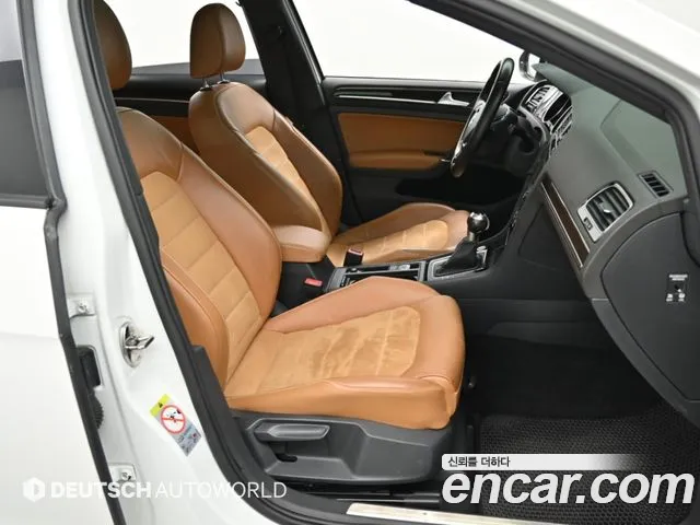 Volkswagen Golf Sportsvan 2014 thumb 7