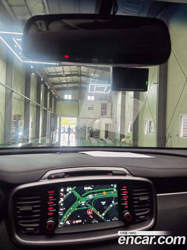 Kia Sorento 2016 thumb 10