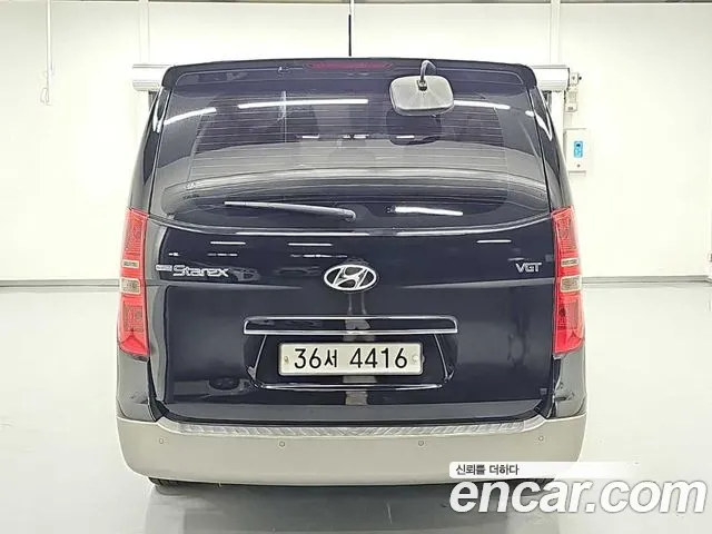 Hyundai Starex 2018 thumb 3