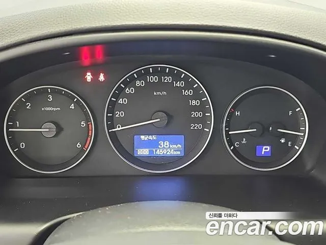 Hyundai Starex 2018 thumb 6