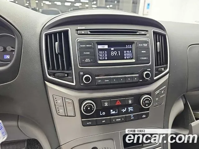 Hyundai Starex 2018 thumb 10