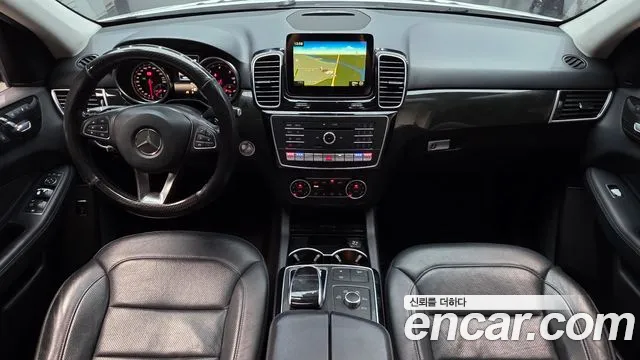 Mercedes-Benz GLE 2016 thumb 7