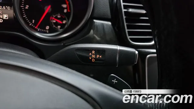 Mercedes-Benz GLE 2016 thumb 9