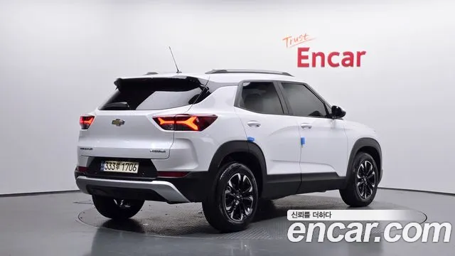 ChevroletGMDaewoo TrailBlazer 2021 thumb 2