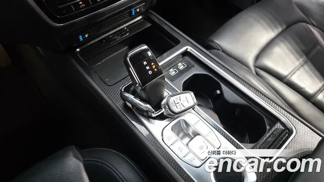 KG_Mobility_Ssangyong Rexton 2021 thumb 9