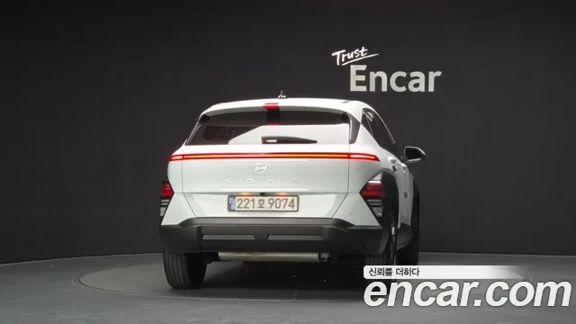 Hyundai Kona 2024 thumb 4