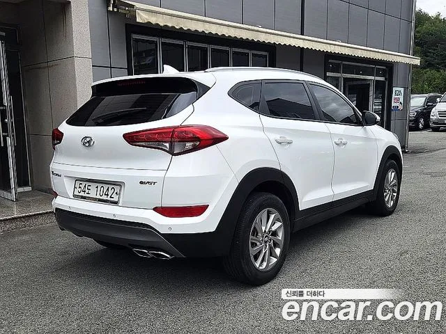 Hyundai Tucson 2015 thumb 3