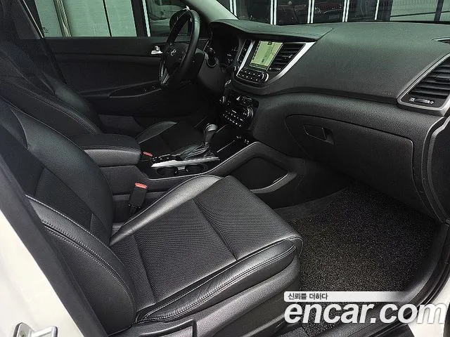Hyundai Tucson 2015 thumb 9