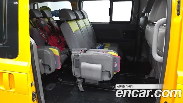 Hyundai Starex 2018 thumb 12