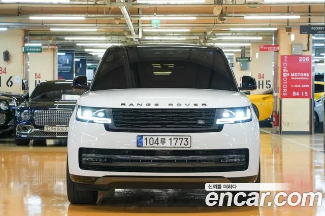 Land Rover Range Rover 2023 thumb 3