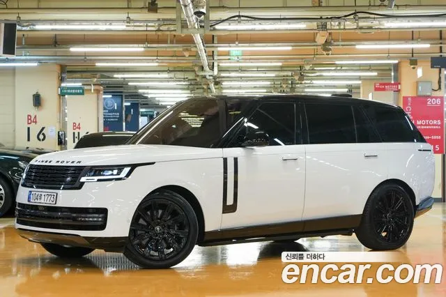 Land Rover Range Rover 2023 thumb 11