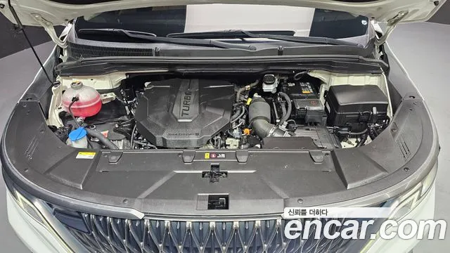 Kia Carnival 2022 thumb 6