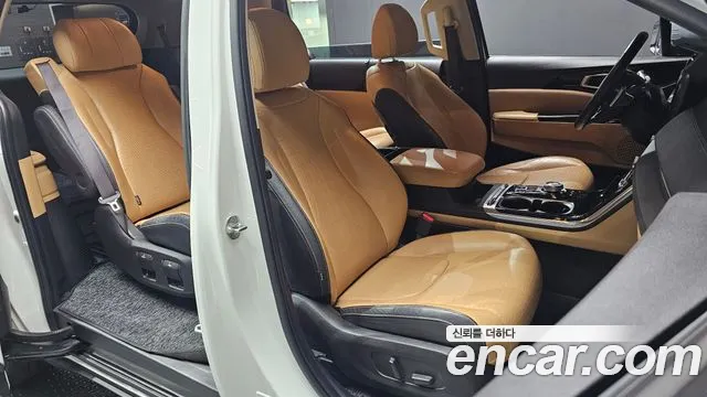 Kia Carnival 2022 thumb 12