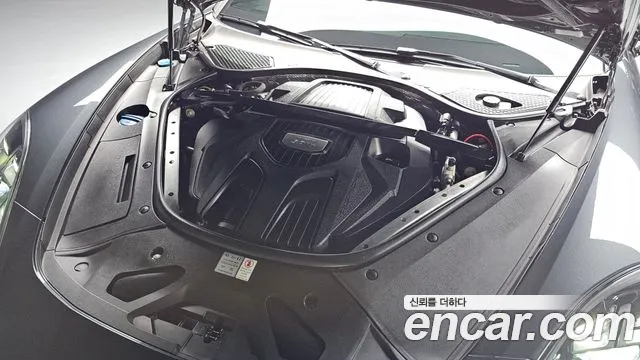 Porsche Panamera 2020 thumb 5