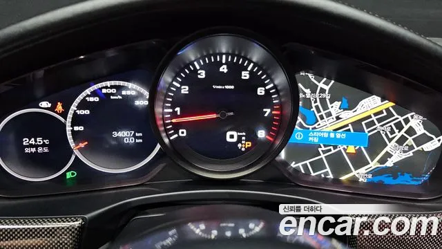 Porsche Panamera 2020 thumb 7