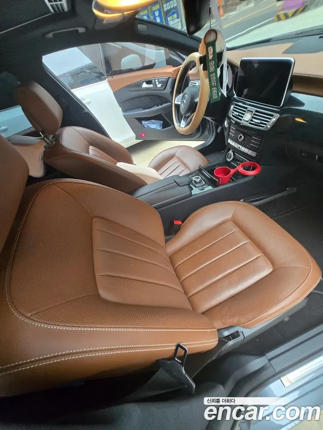 Mercedes-Benz CLS-Class 2016 thumb 6