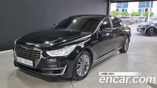 Genesis G90 2016 thumb 3