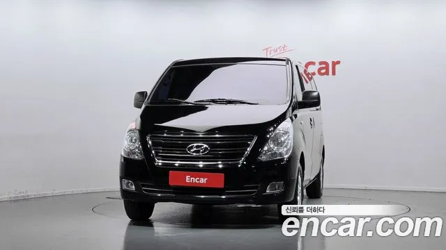 Hyundai Starex 2016 thumb 3