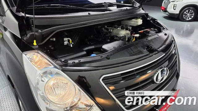 Hyundai Starex 2016 thumb 6