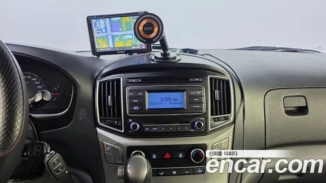 Hyundai Starex 2016 thumb 11