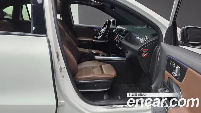 Mercedes-Benz GLA 2021 thumb 11