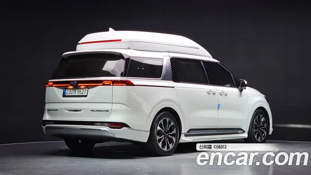Kia Carnival 2021 thumb 2
