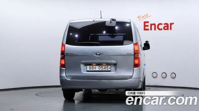 Hyundai Starex 2017 thumb 4