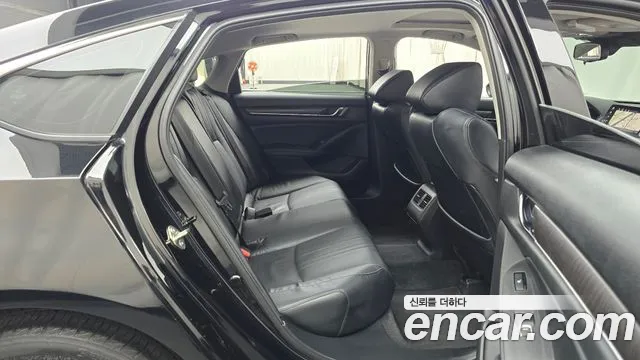 Honda Accord 2018 thumb 11