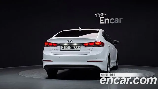 Hyundai Avante 2016 thumb 4